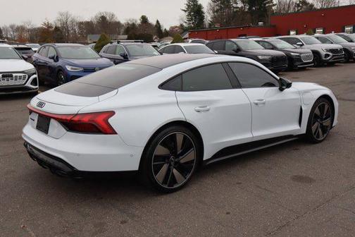 2023 Audi e-tron GT Prestige quattro