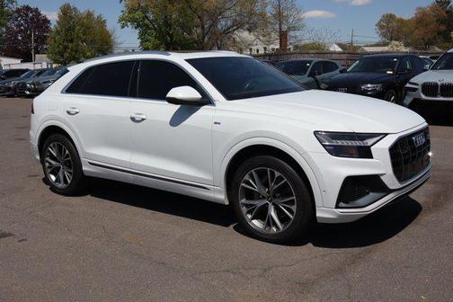Glacier White Metallic 2021 Audi Q8 55 Premium Plus