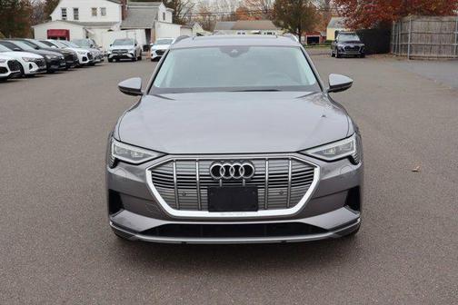 2021 Audi e-tron Premium