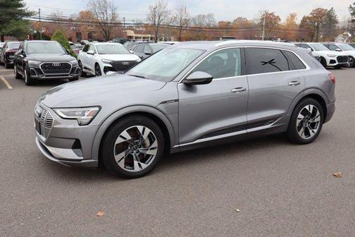 2021 Audi e-tron Premium