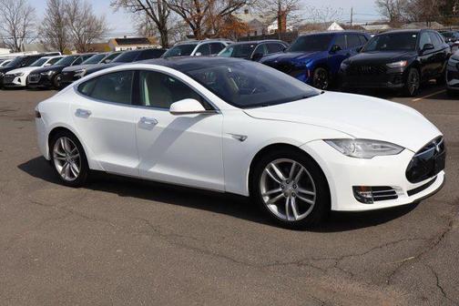 2016 Tesla Model S 70D