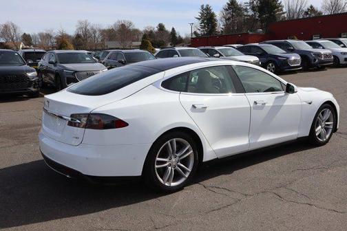 2016 Tesla Model S 70D