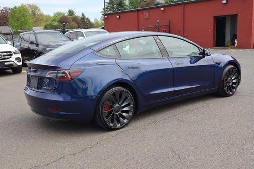 2023 Tesla Model 3 Performance