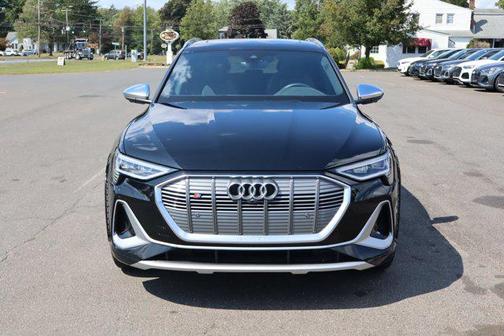 2022 Audi e-tron S Premium Plus