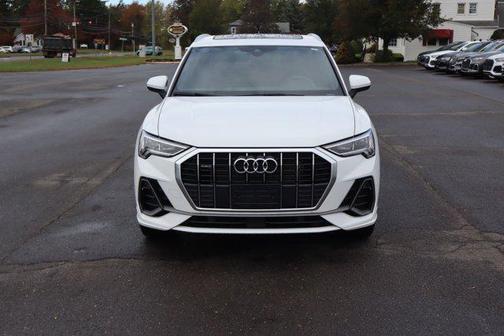 2024 Audi Q3 45 S line Premium Plus