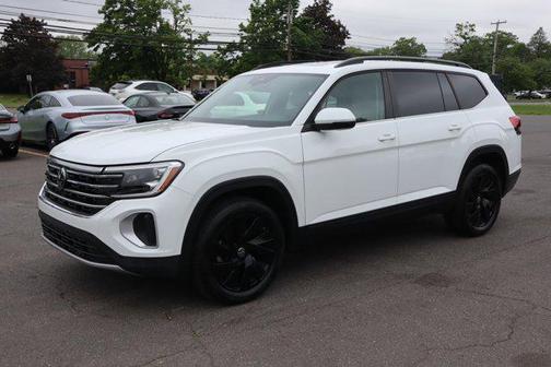 2024 Volkswagen Atlas 2.0T SE w/Technology 4MOTION