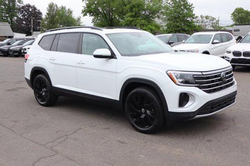 2024 Volkswagen Atlas 2.0T SE w/Technology 4MOTION