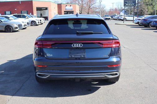 Waitomo Blue Metallic 2023 Audi Q8 55 Prestige