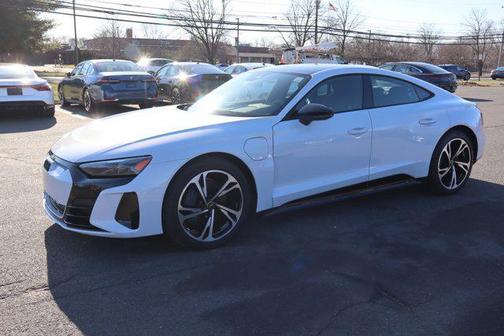 2023 Audi e-tron GT Premium Plus quattro