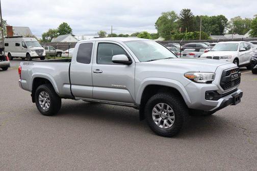 2018 Toyota Tacoma SR5