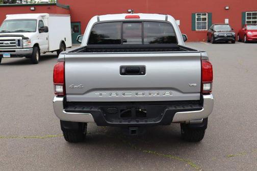 2018 Toyota Tacoma SR5