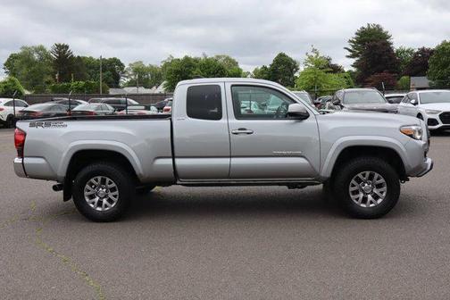 2018 Toyota Tacoma SR5