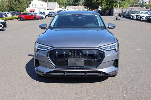 2021 Audi e-tron Premium