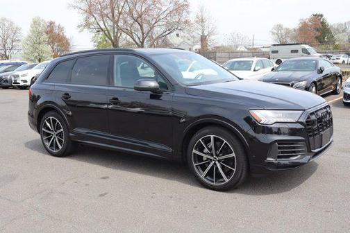 2021 Audi Q7 55 Prestige