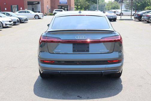 2021 Audi e-tron Sportback Prestige