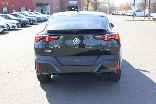 2025 BMW X2 xDrive28i
