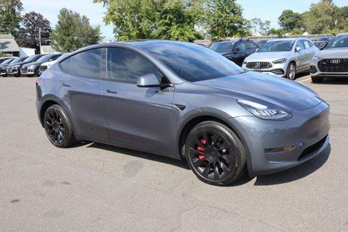 2023 Tesla Model Y Long Range AWD