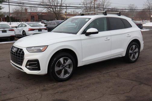 2023 Audi Q5 40 Premium