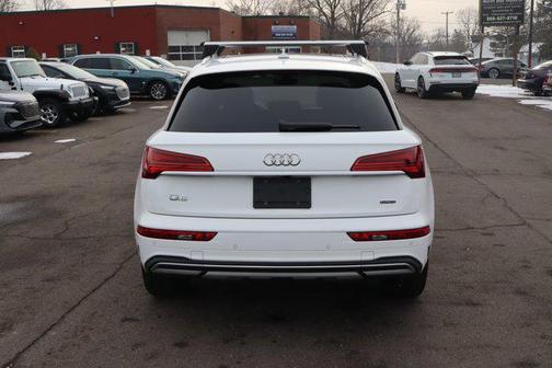 2023 Audi Q5 40 Premium