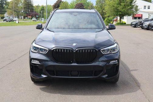 2021 BMW X5 M50i