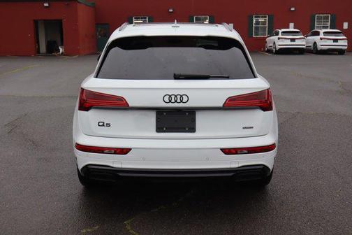 2024 Audi Q5 55 S line Prestige