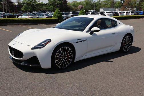 2024 Maserati GranTurismo Modena