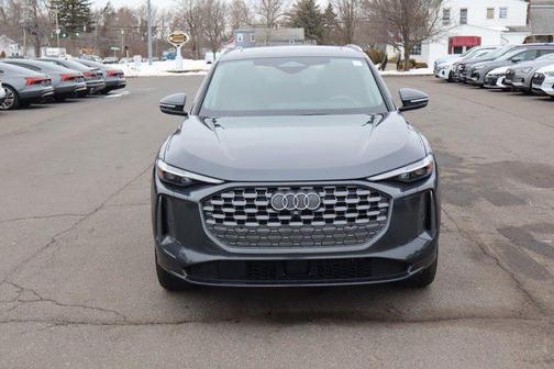 2025 Audi Q5 Premium Plus TFSI quattro S tronic