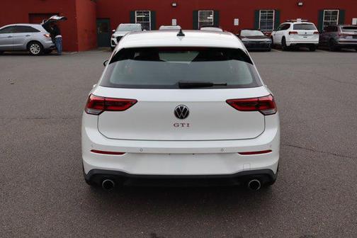 2024 Volkswagen Golf GTI 2.0T S DSG