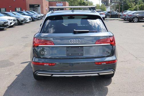 2023 Audi Q5 40 Premium Plus