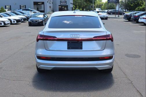 Florett Silver Metallic 2020 Audi e-tron Sportback Premium Plus