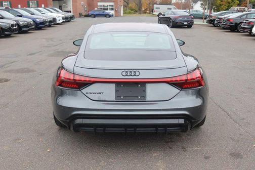 2022 Audi e-tron GT Prestige