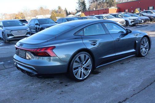 2022 Audi e-tron GT Prestige