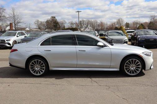 2022 Mercedes-Benz S-Class 4MATIC