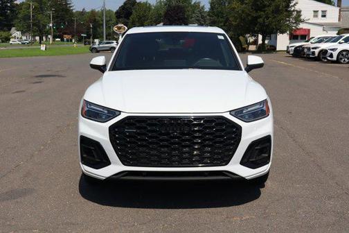2022 Audi Q5 45 S line Premium Plus