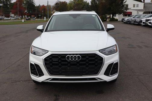 2023 Audi Q5 45 S line Premium Plus