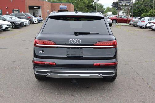 2021 Audi Q7 55 Premium