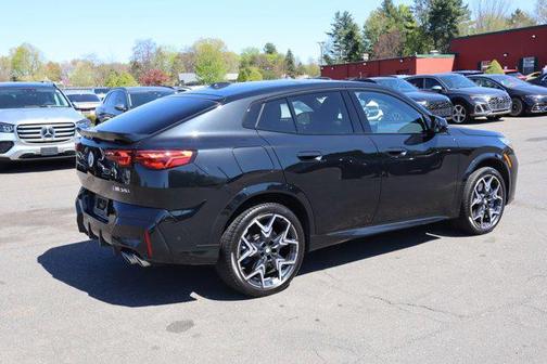 Black Sapphire Metallic 2025 BMW X2 M35i