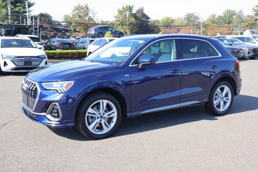 2023 Audi Q3 Premium 45 TFSI S line quattro Tiptronic