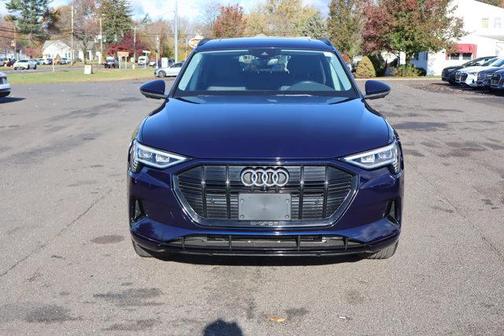 2021 Audi e-tron Premium