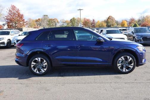 2021 Audi e-tron Premium