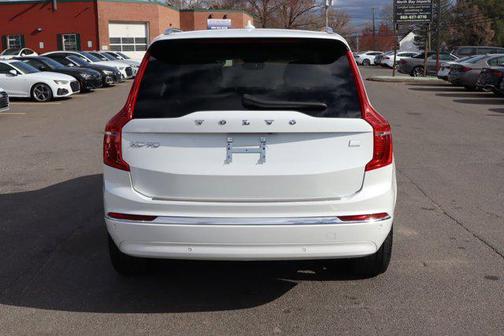 2024 Volvo XC90 Recharge Plug-In Hybrid T8 Core Bright Theme