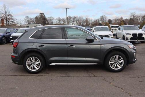 2023 Audi Q5 45 S line Premium