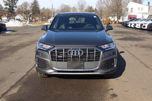 2022 Audi Q7 45 Premium