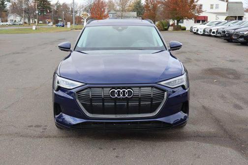 2021 Audi e-tron Prestige