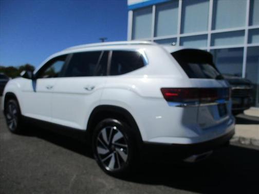 2024 Volkswagen Atlas 2.0T SEL