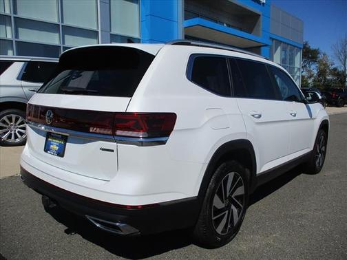 2024 Volkswagen Atlas 2.0T SEL