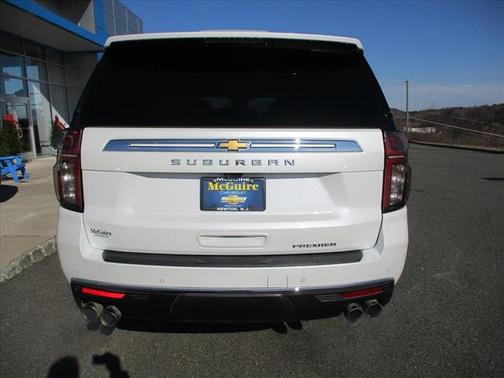 2024 Chevrolet Suburban Premier