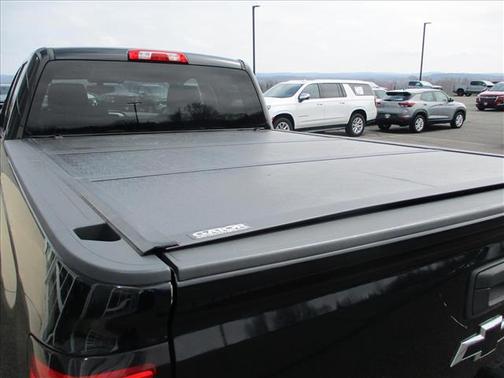 Black 2017 Chevrolet Silverado 1500 2LT