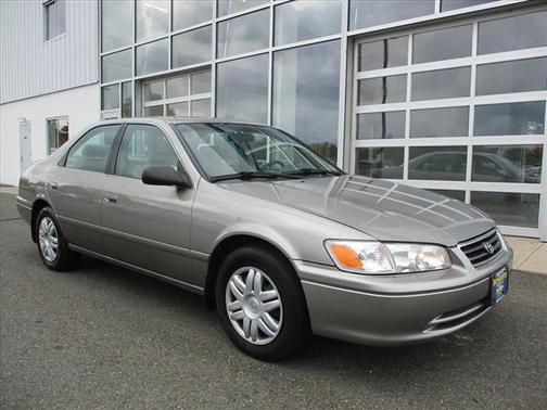 2001 Toyota Camry LE