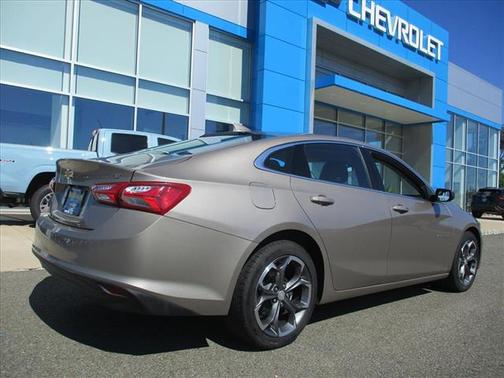 2022 Chevrolet Malibu FWD LT